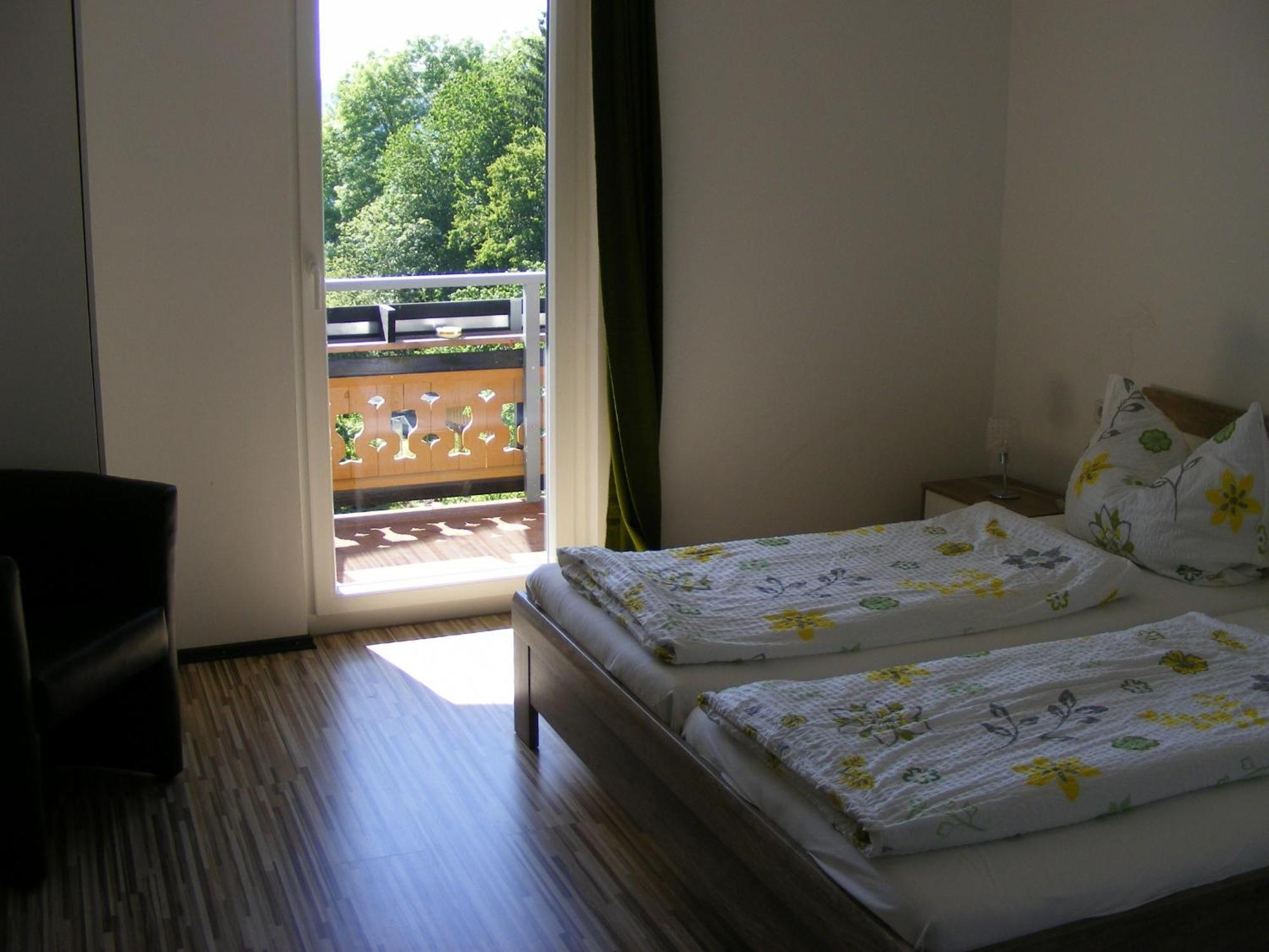 Pension Waldesruh Velden am Woerthersee Room photo